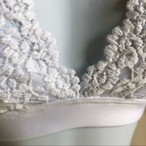 Wacoal NWT bra the embrace lace soft cup wireless style 852191 30 A B XS - Picture 14 of 16